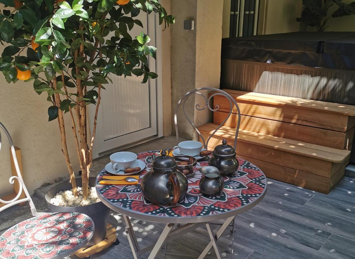 Le Petit Chai Niche Sous La Cite, Carcassonne Exterior foto